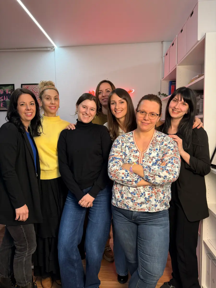 Meta Ads Workshop in Vienna Group Photo 2 Sales with Meta Ads Workshop in Vienna. Learn to use Ads Manager and advertise your business on MEta.